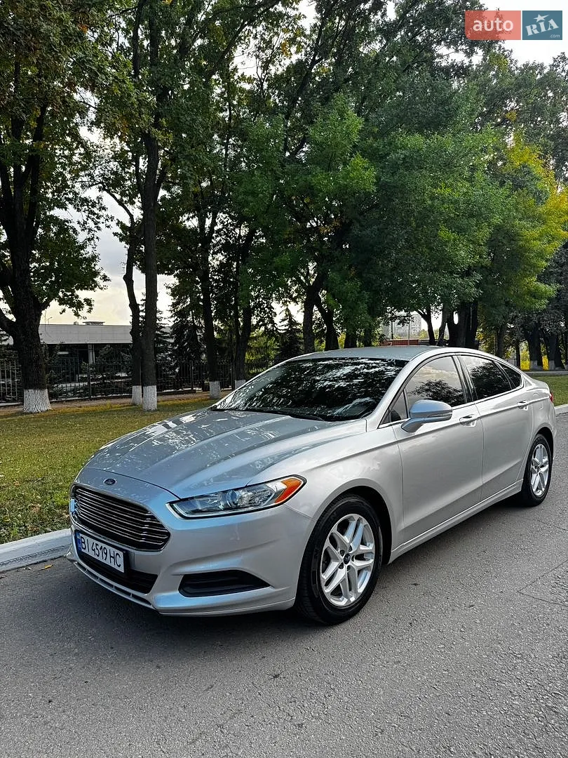 Ford Fusion, 2015