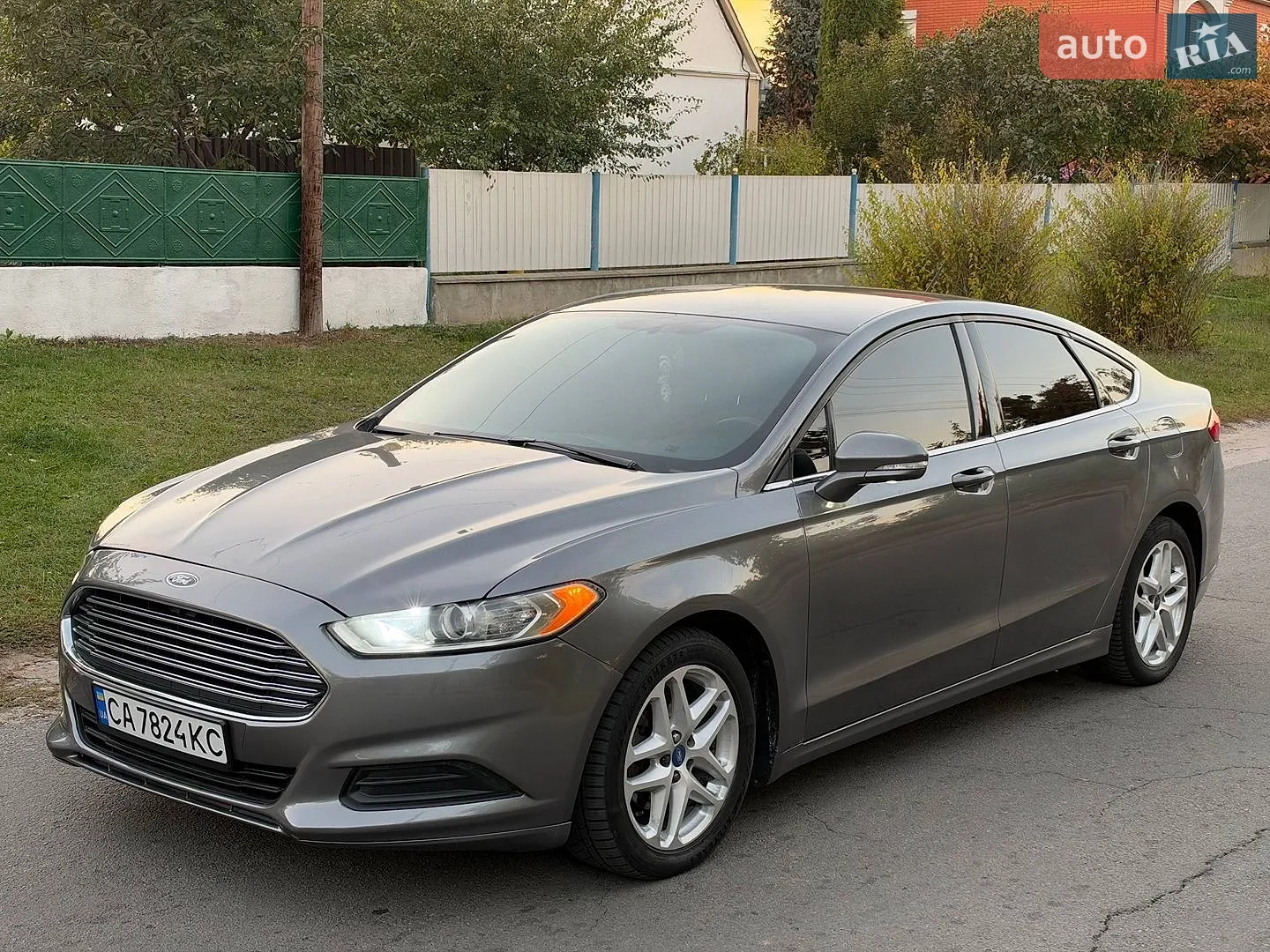 Ford Fusion, 2013