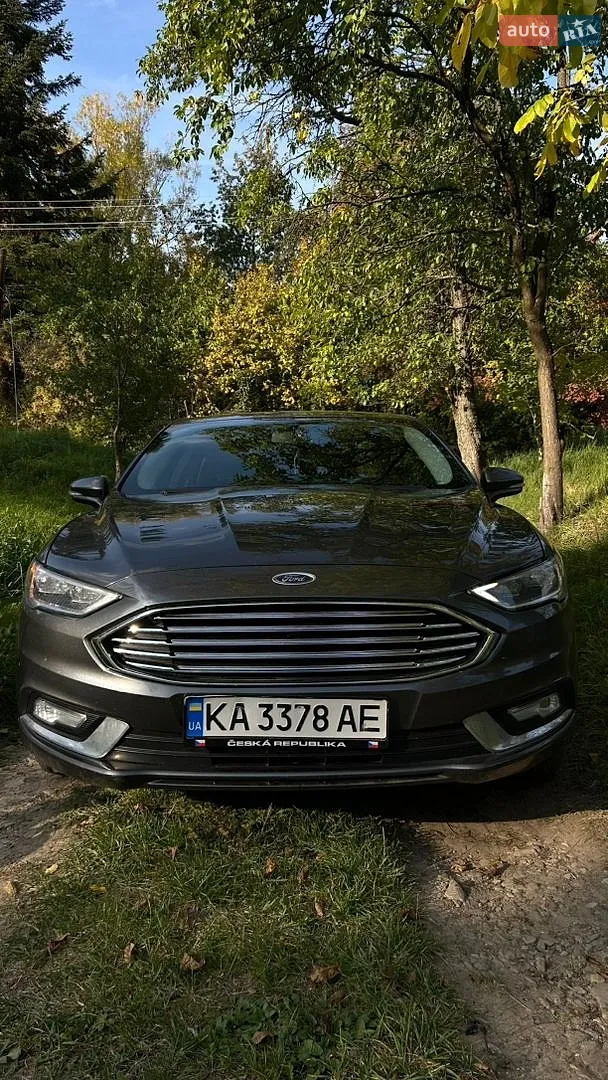 Ford Fusion, 2016