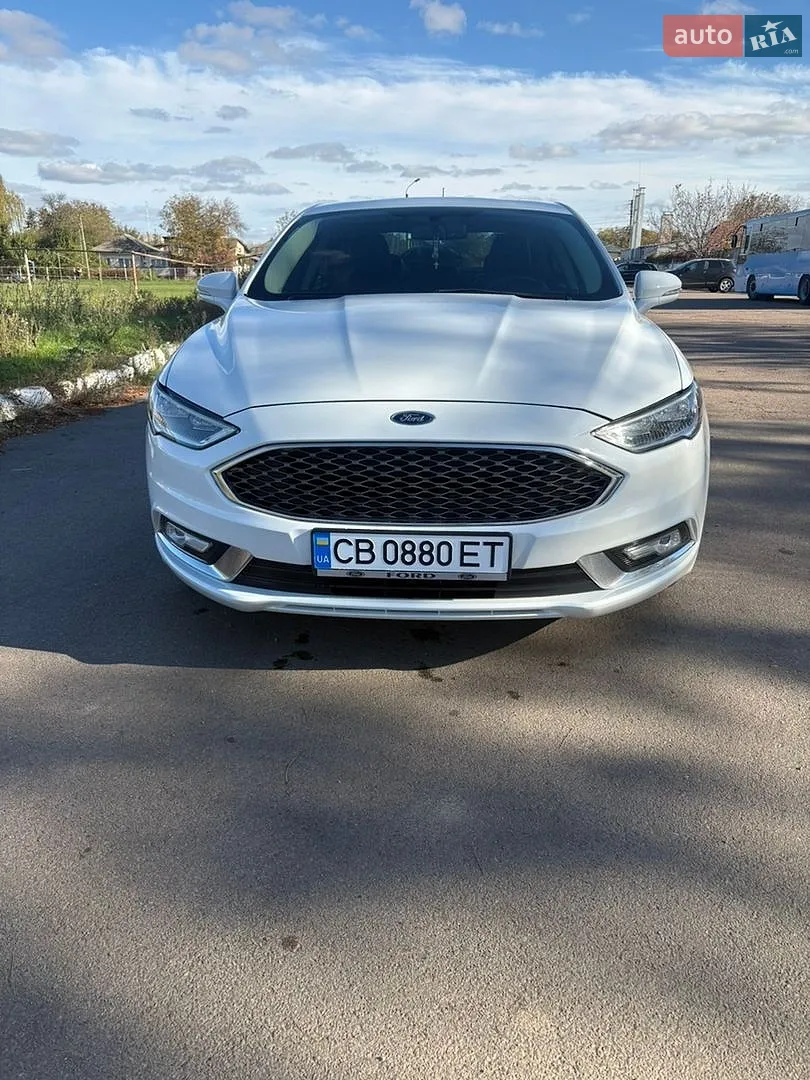 Ford Fusion, 2016