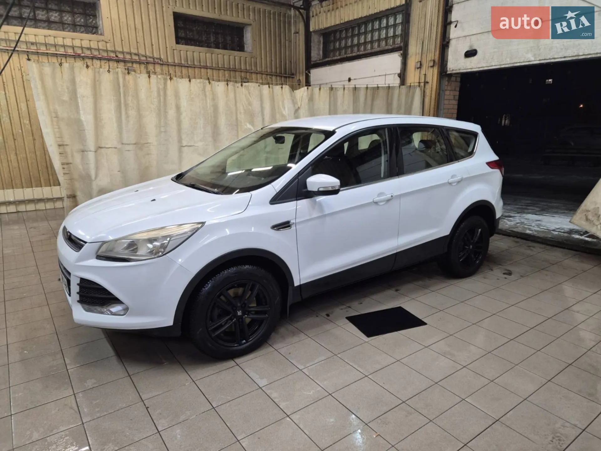 Ford Kuga, 2014