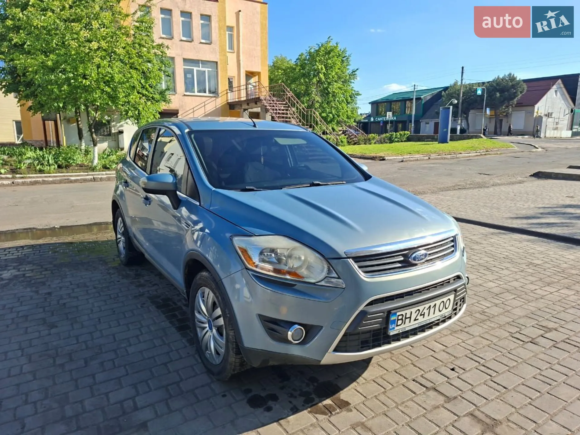 Ford Kuga, 2010