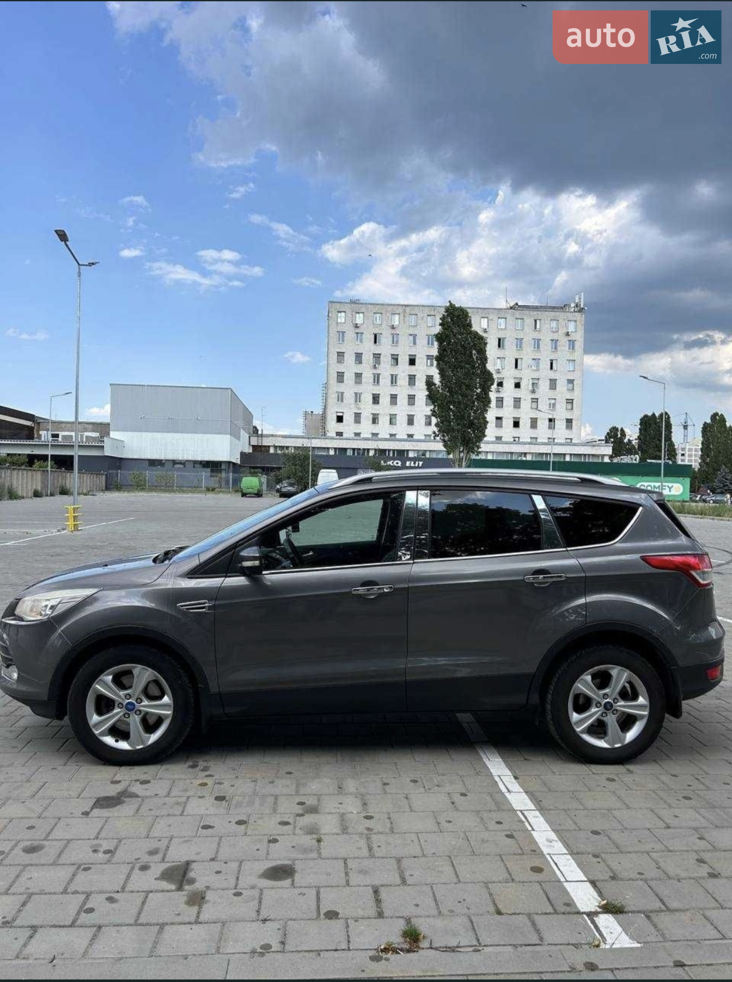 Ford Kuga, 2013