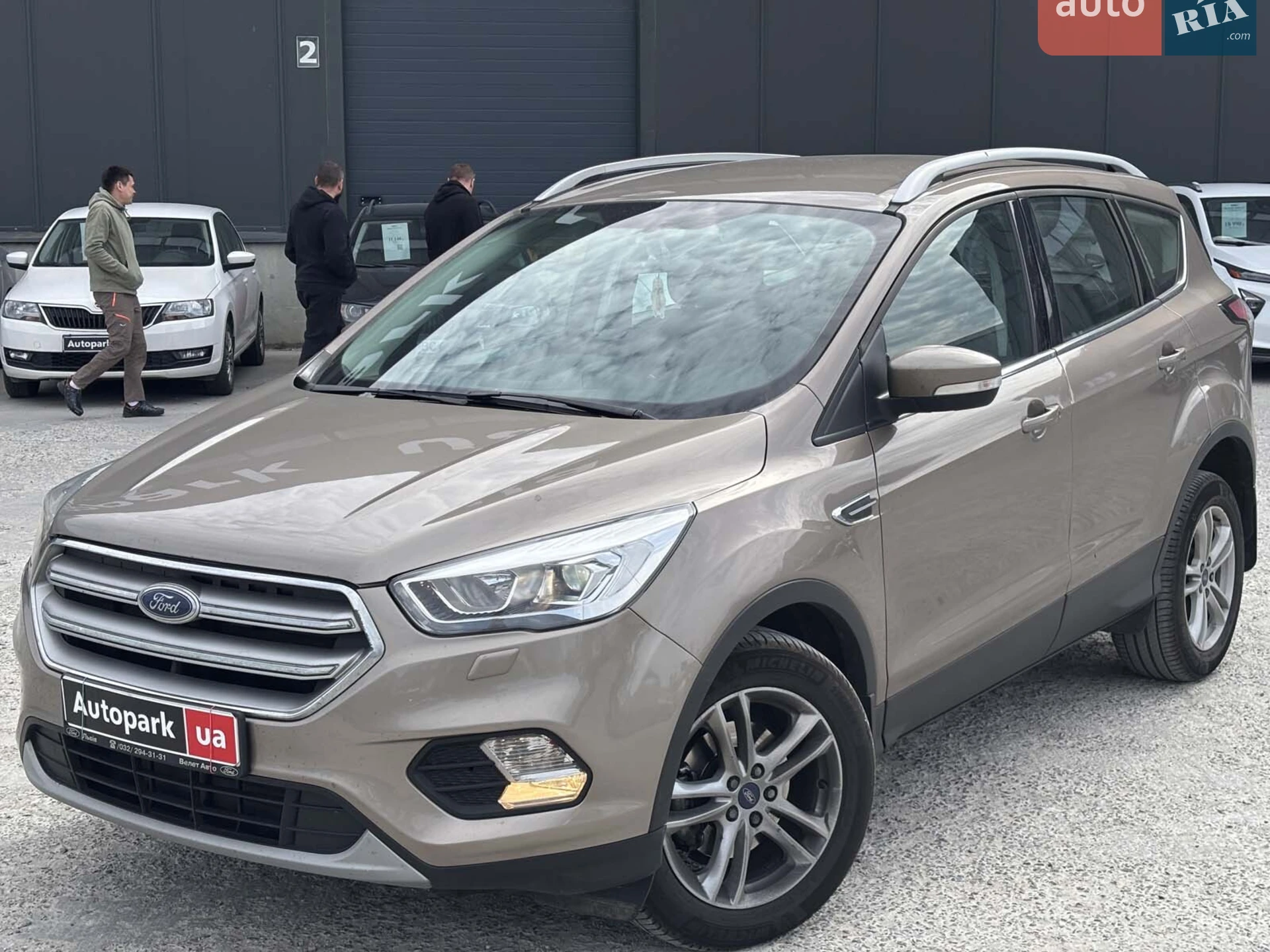 Ford Kuga, 2019