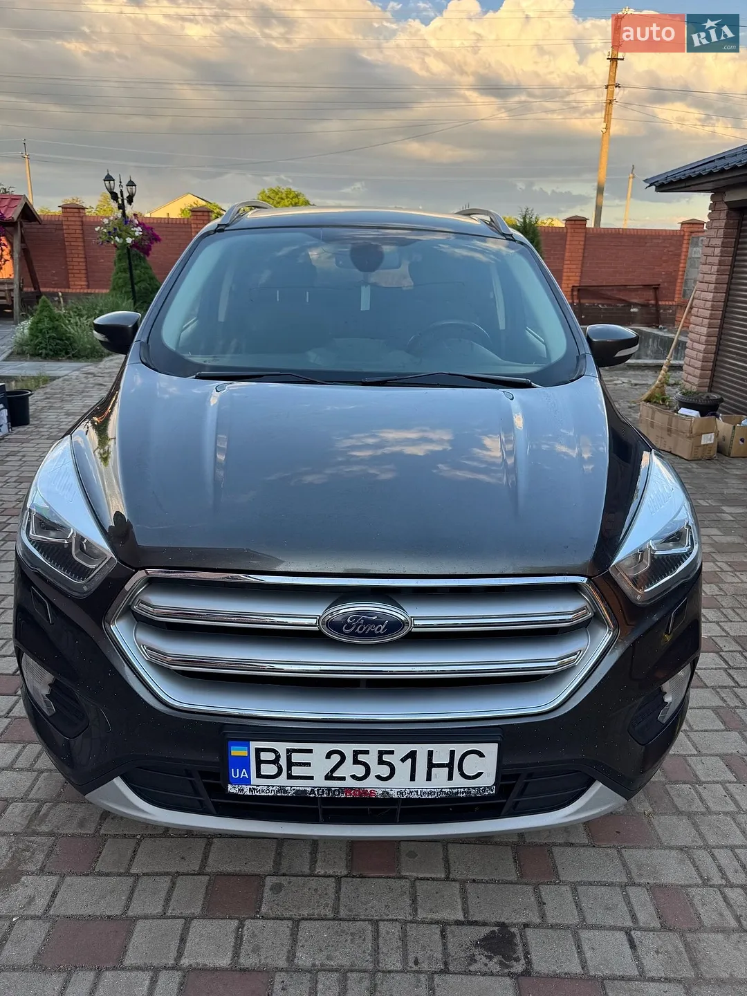 Ford Kuga, 2019