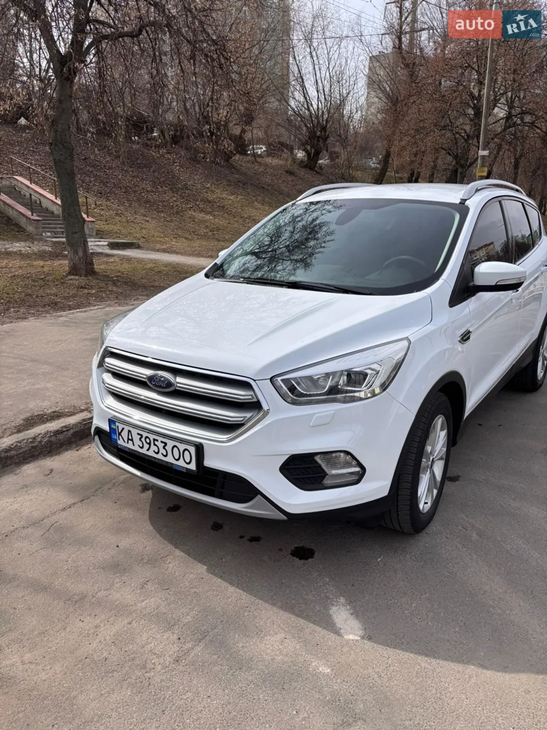 Ford Kuga, 2019