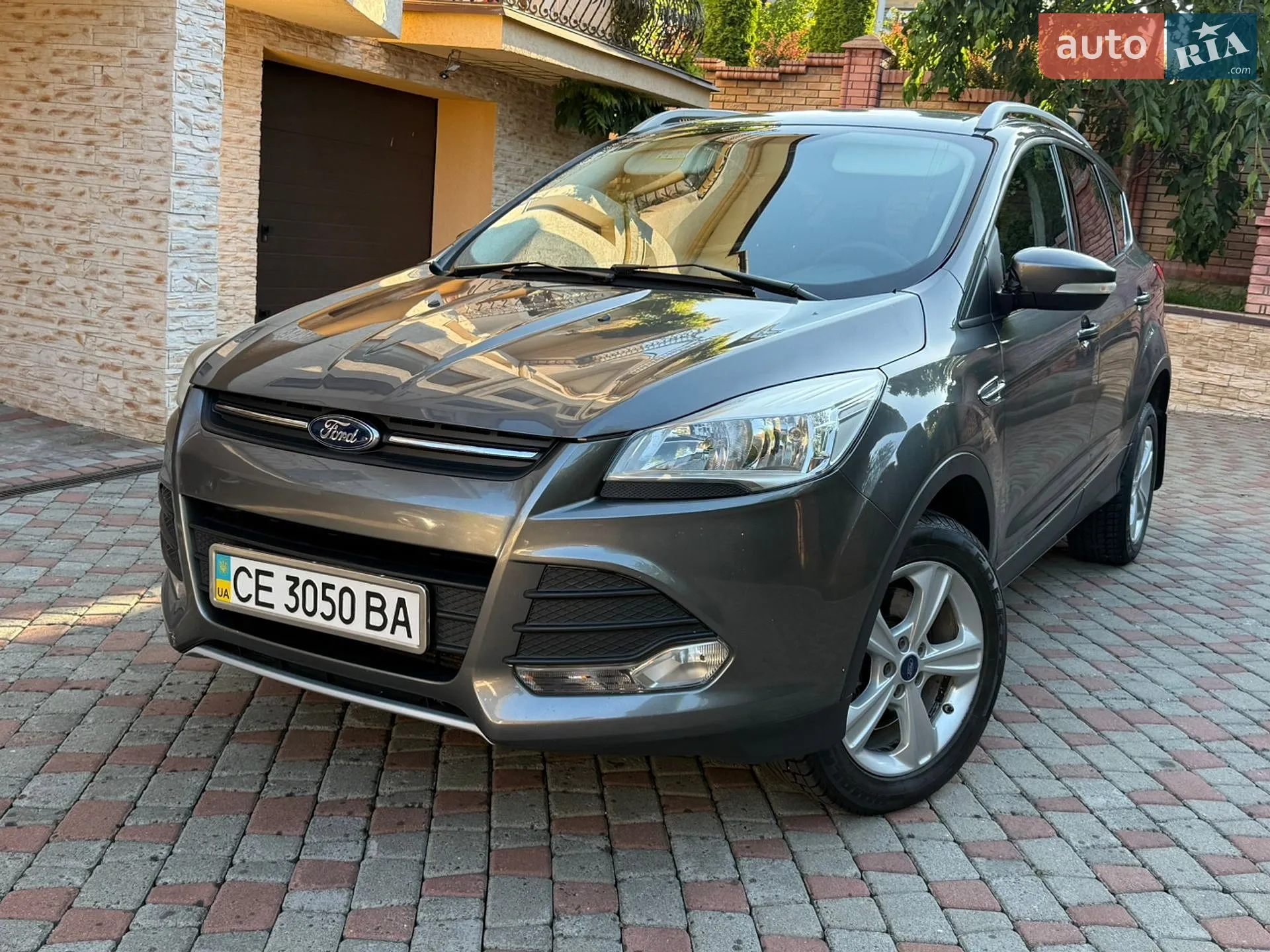Ford Kuga, 2013