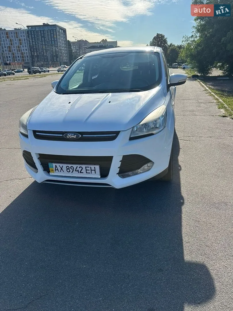 Ford Kuga, 2014