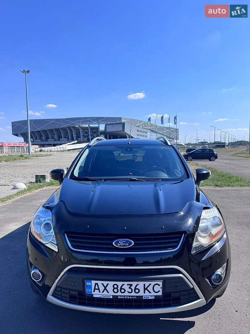 Ford Kuga, 2010