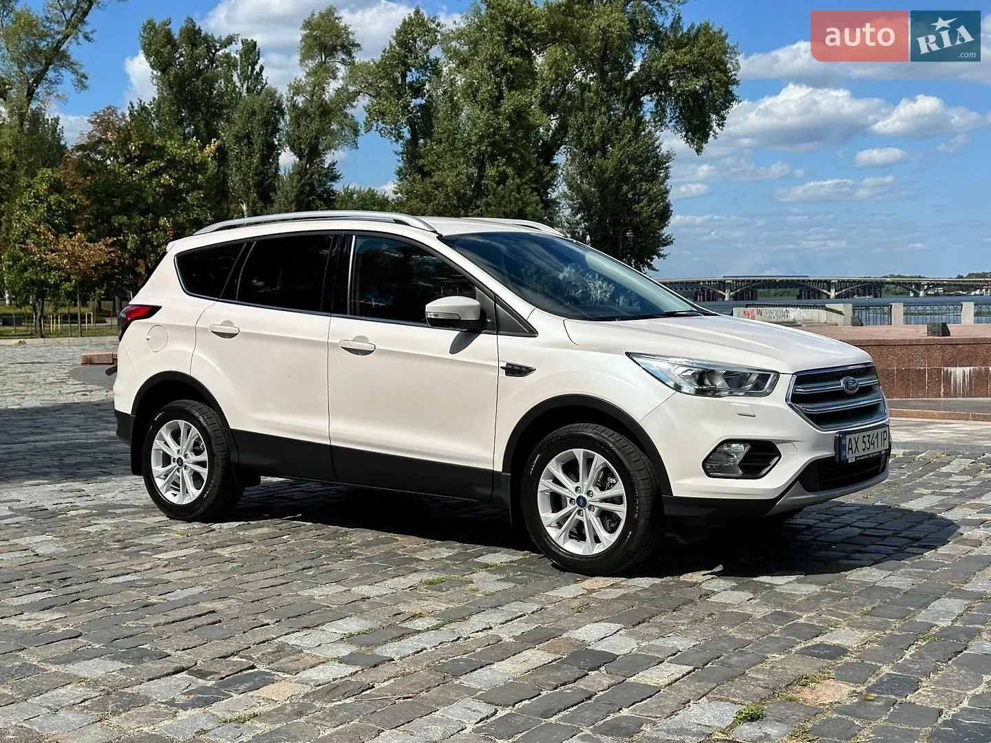 Ford Kuga, 2019