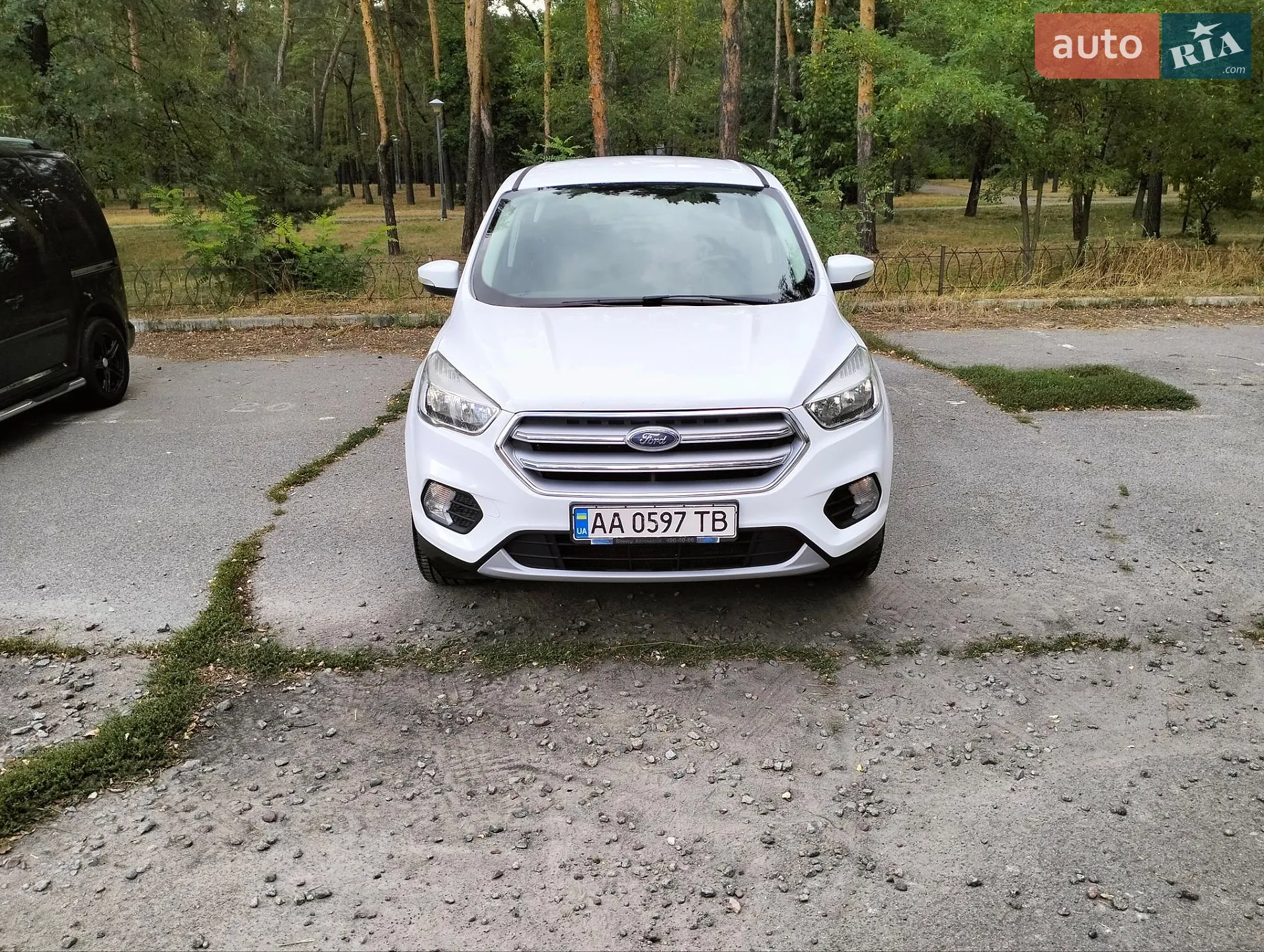 Ford Kuga 2017 — 1