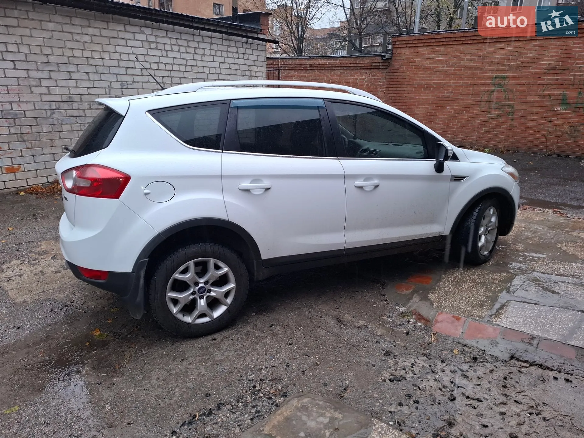 Ford Kuga, 2012