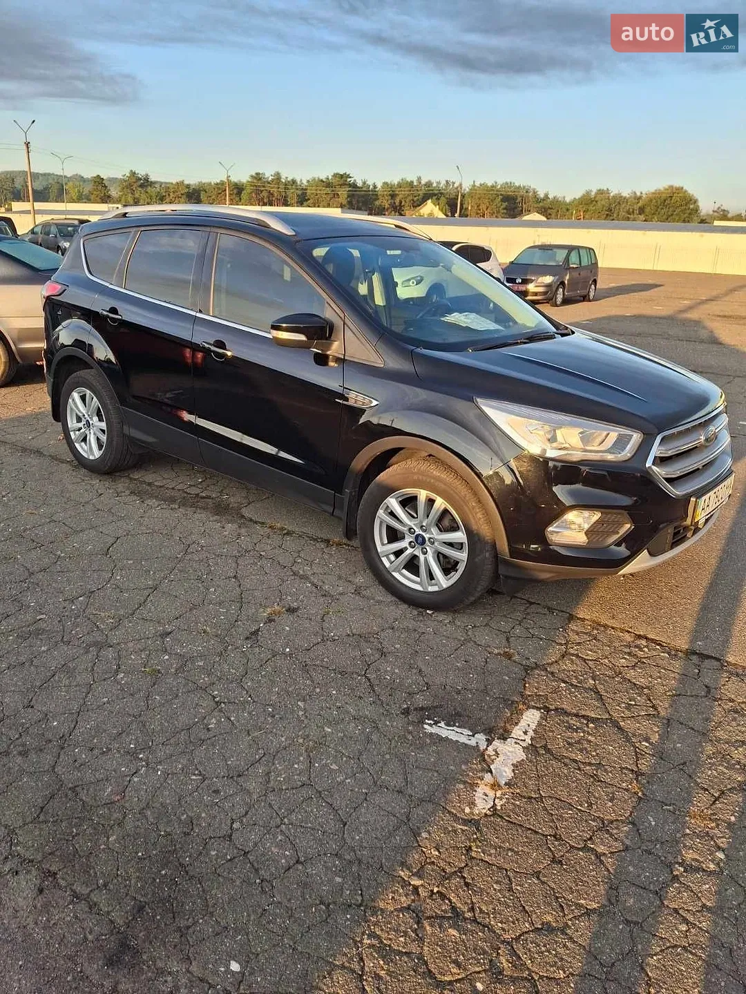Ford Kuga, 2019