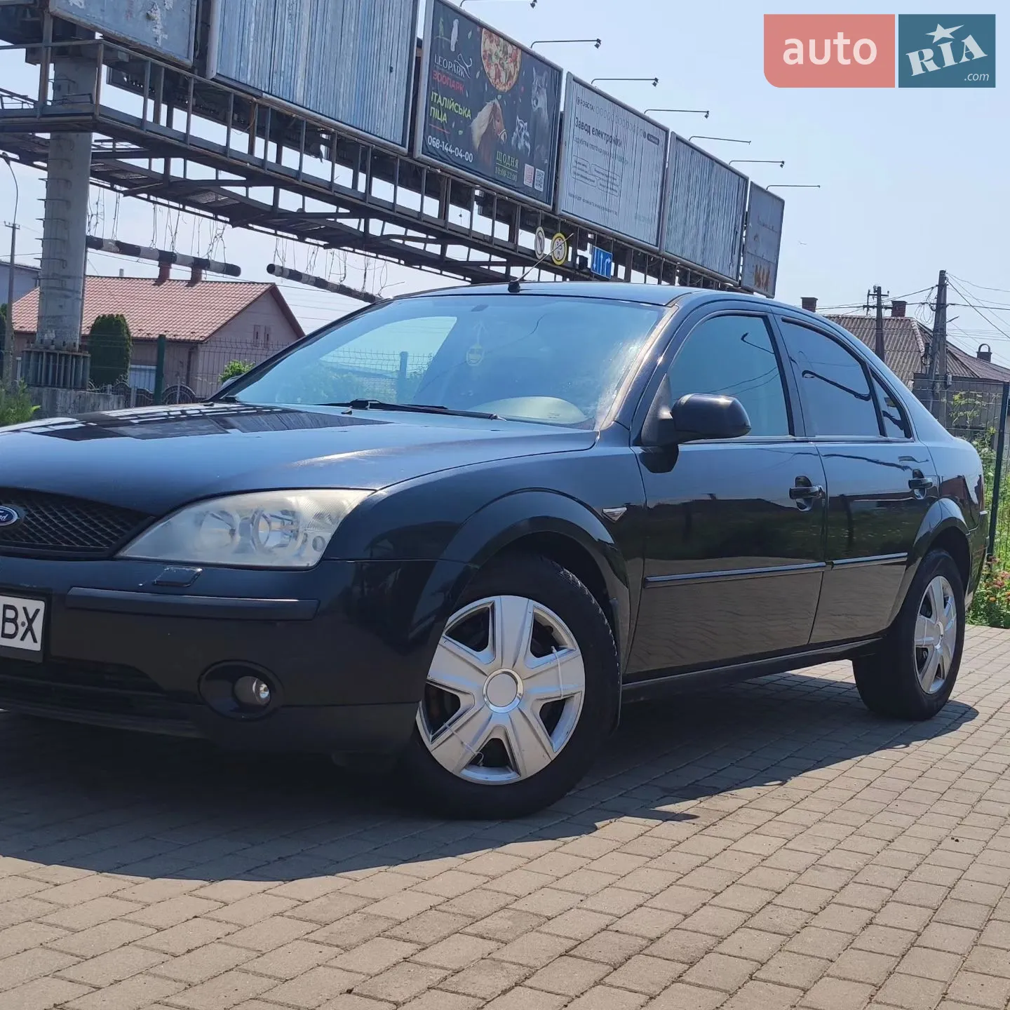 Ford Mondeo, 2001