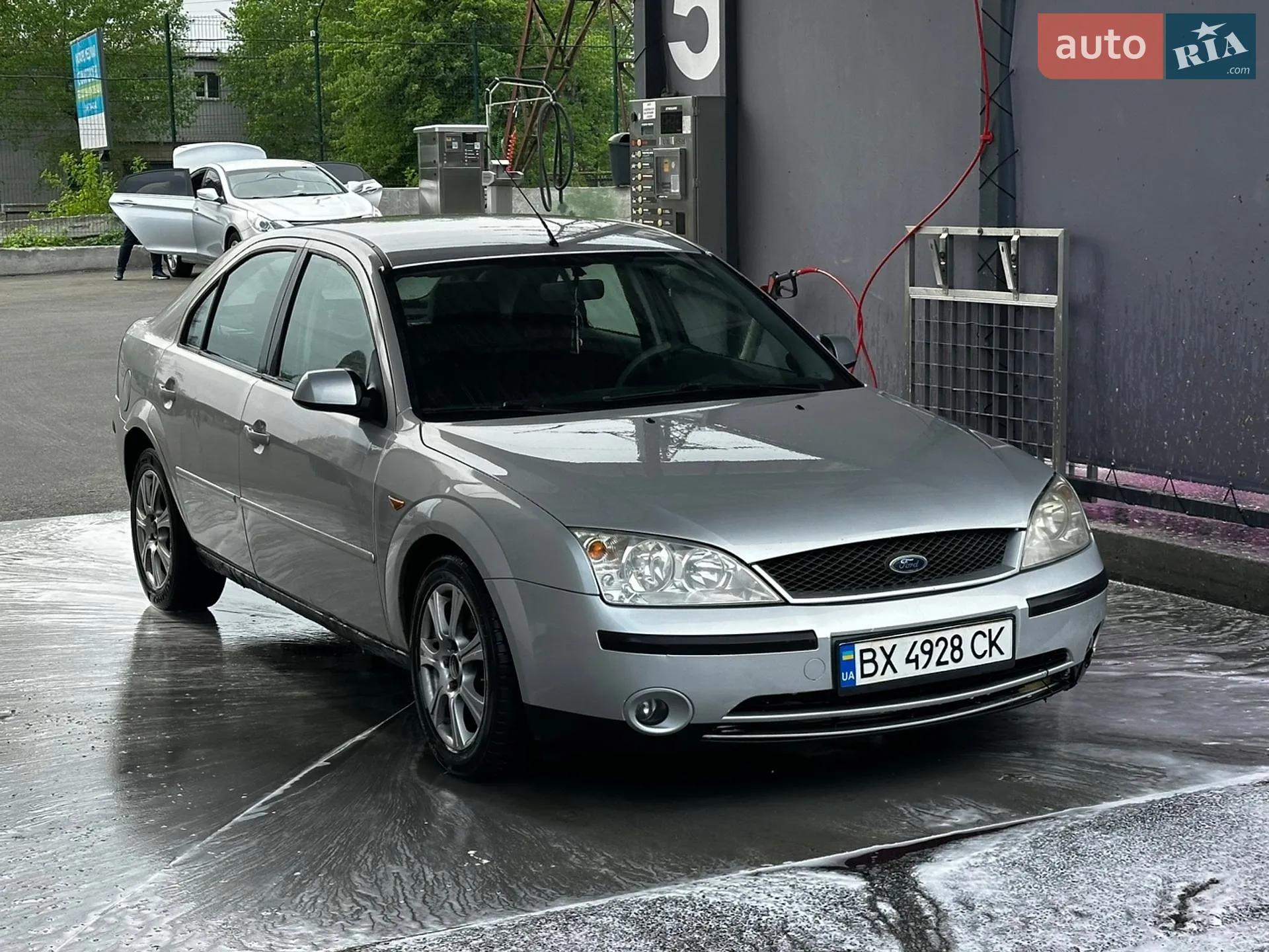Ford Mondeo, 2001