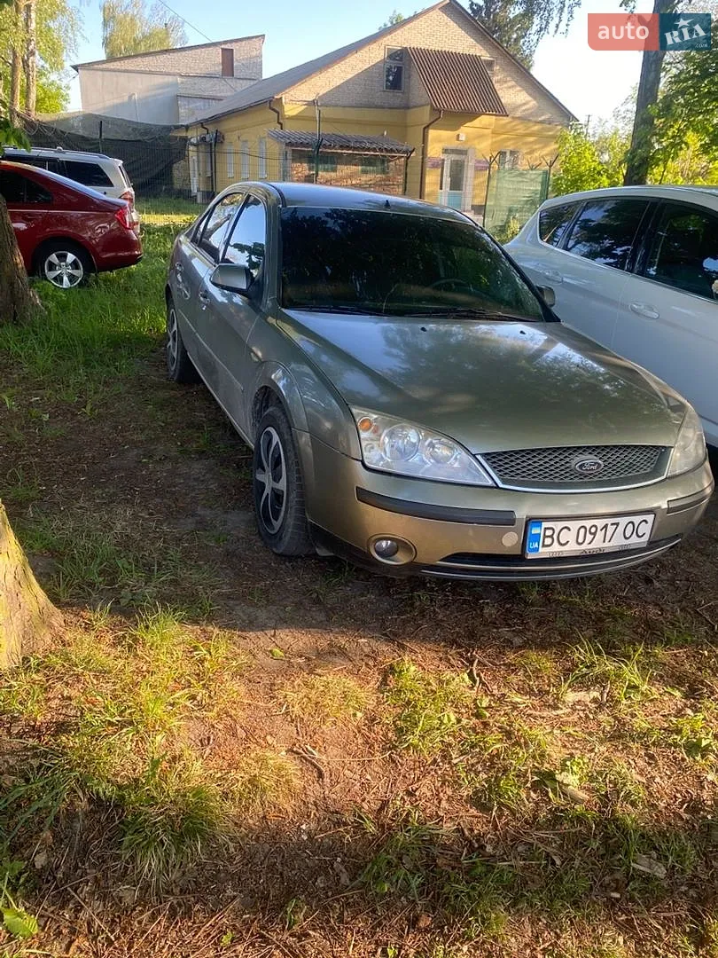 Ford Mondeo, 2001