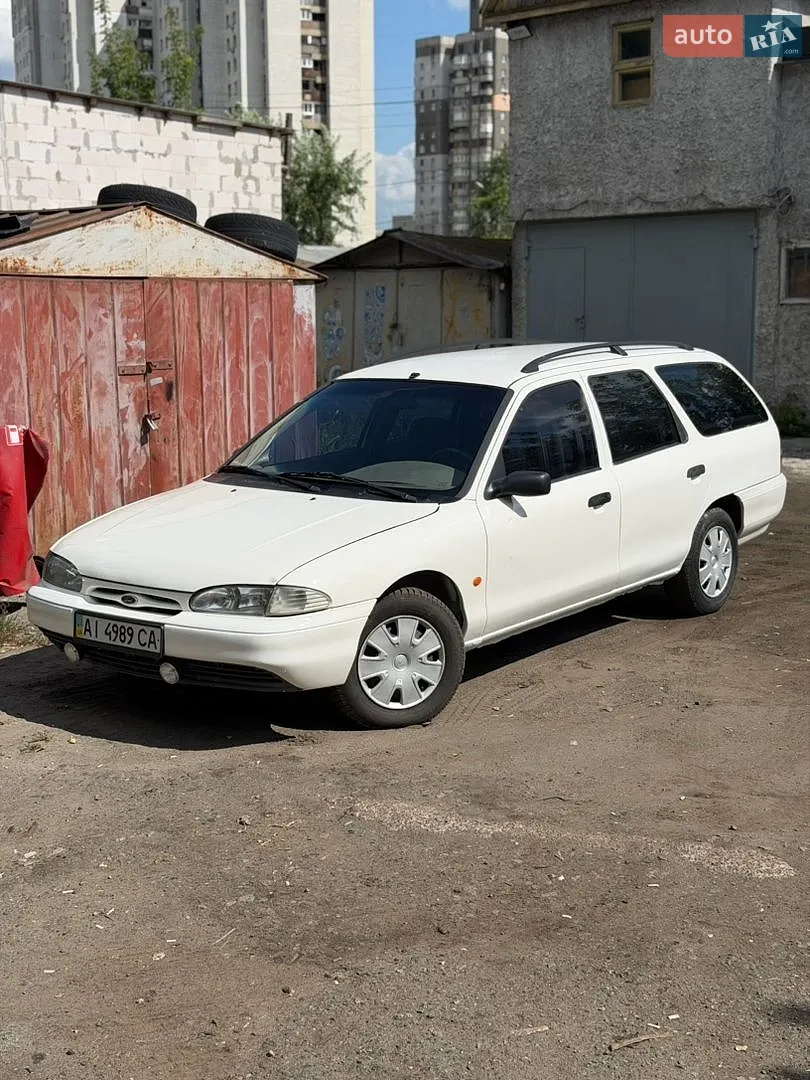 Ford Mondeo, 1996