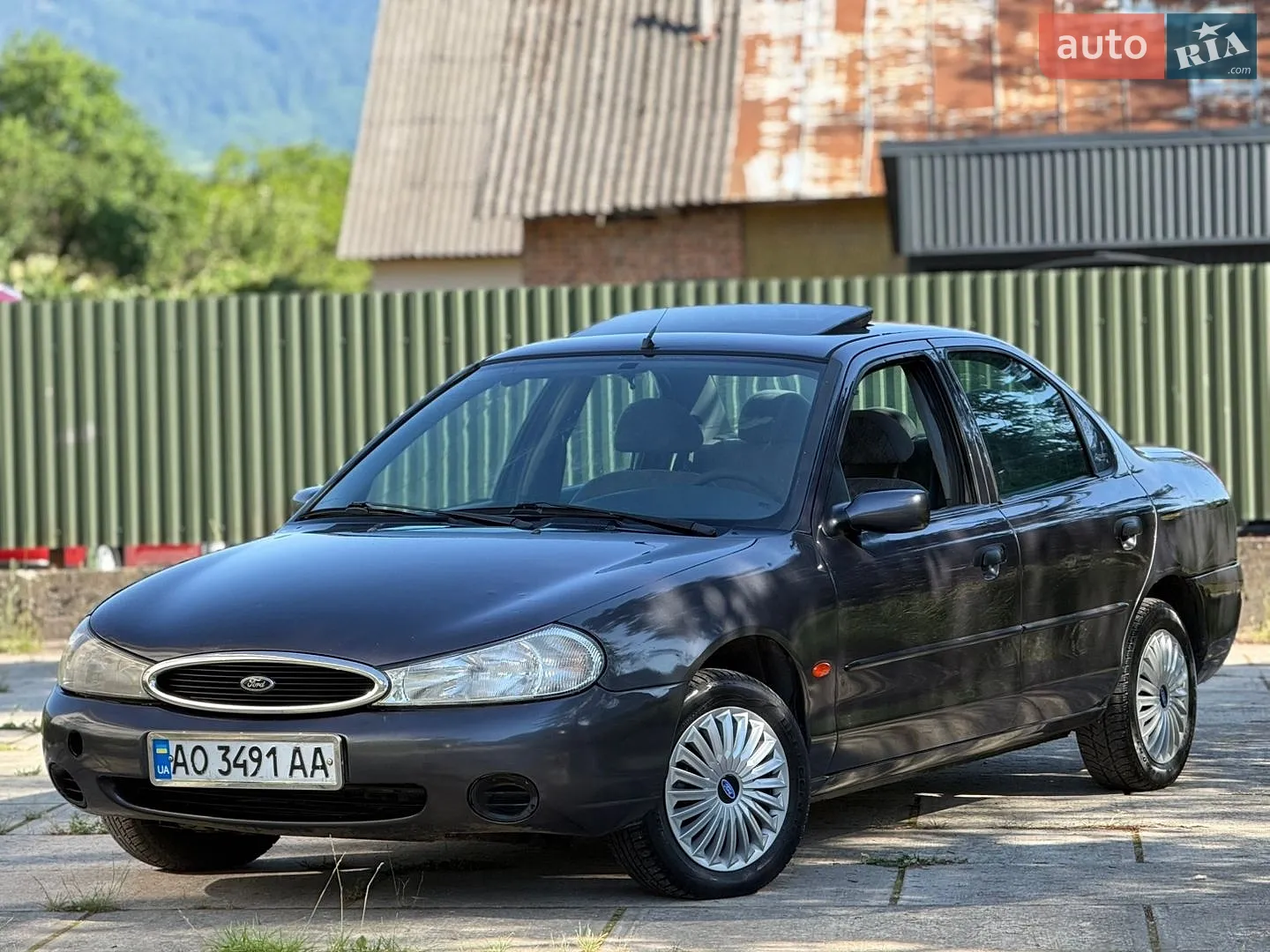 Ford Mondeo, 1997