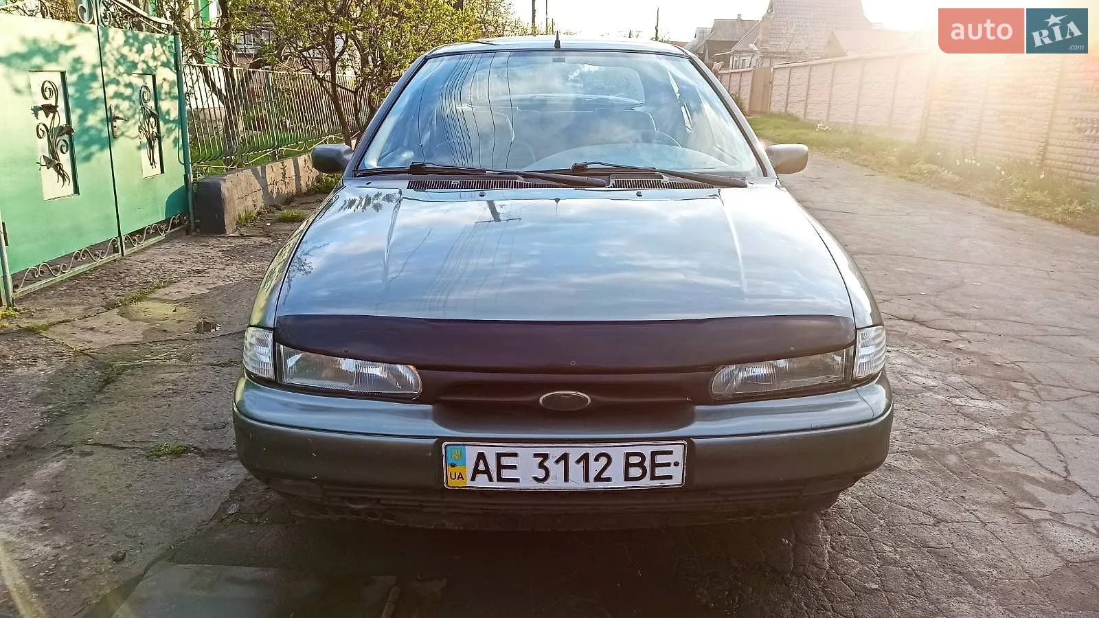 Ford Mondeo, 1993
