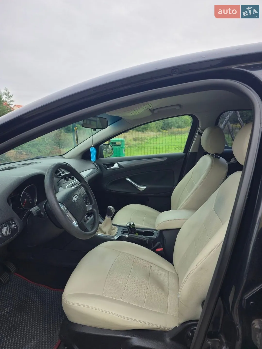 Ford Mondeo, 2011