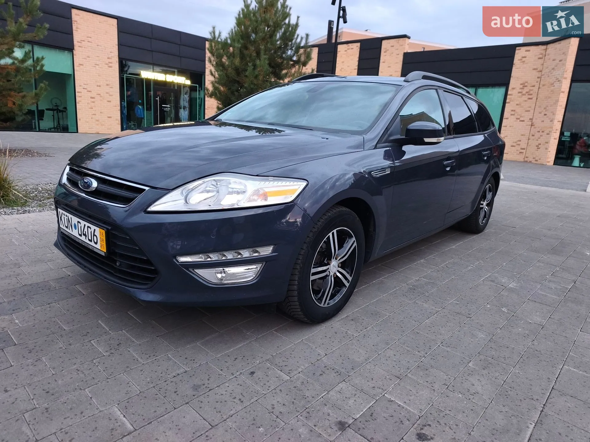 Ford Mondeo, 2011