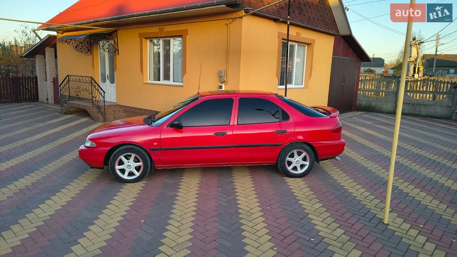 Ford Mondeo, 1994