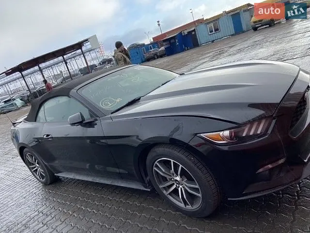 Ford Mustang, 2015