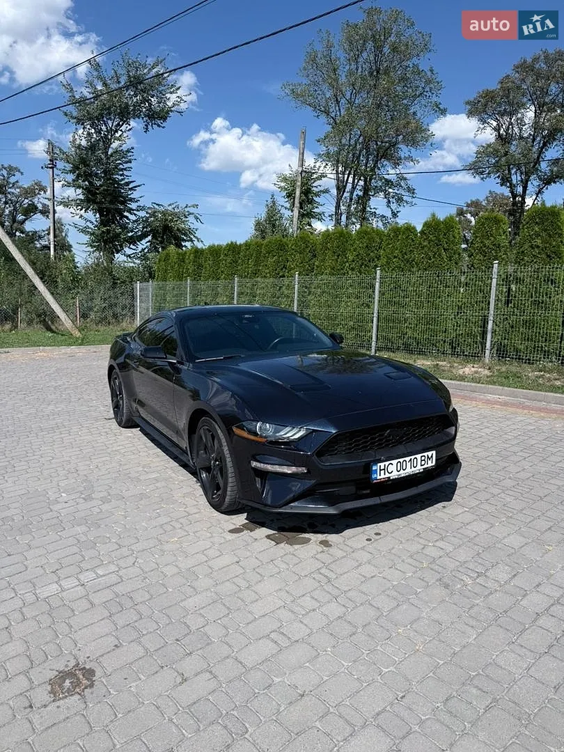 Ford Mustang, 2021