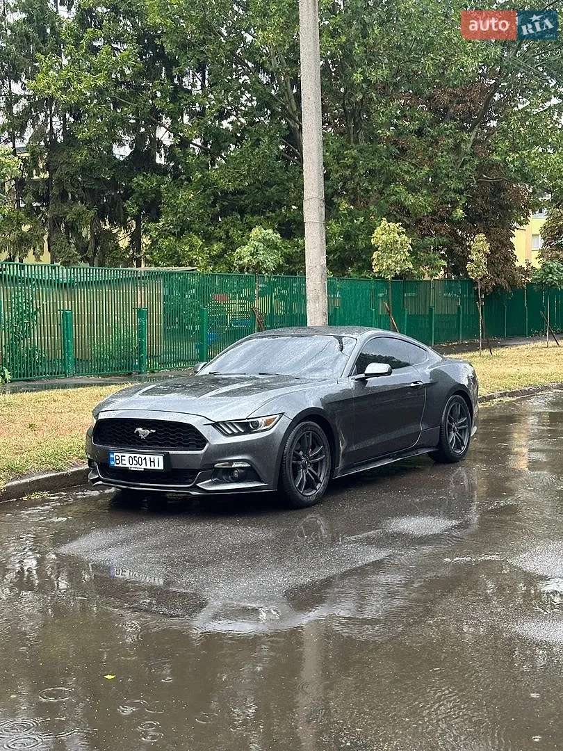Ford Mustang, 2016