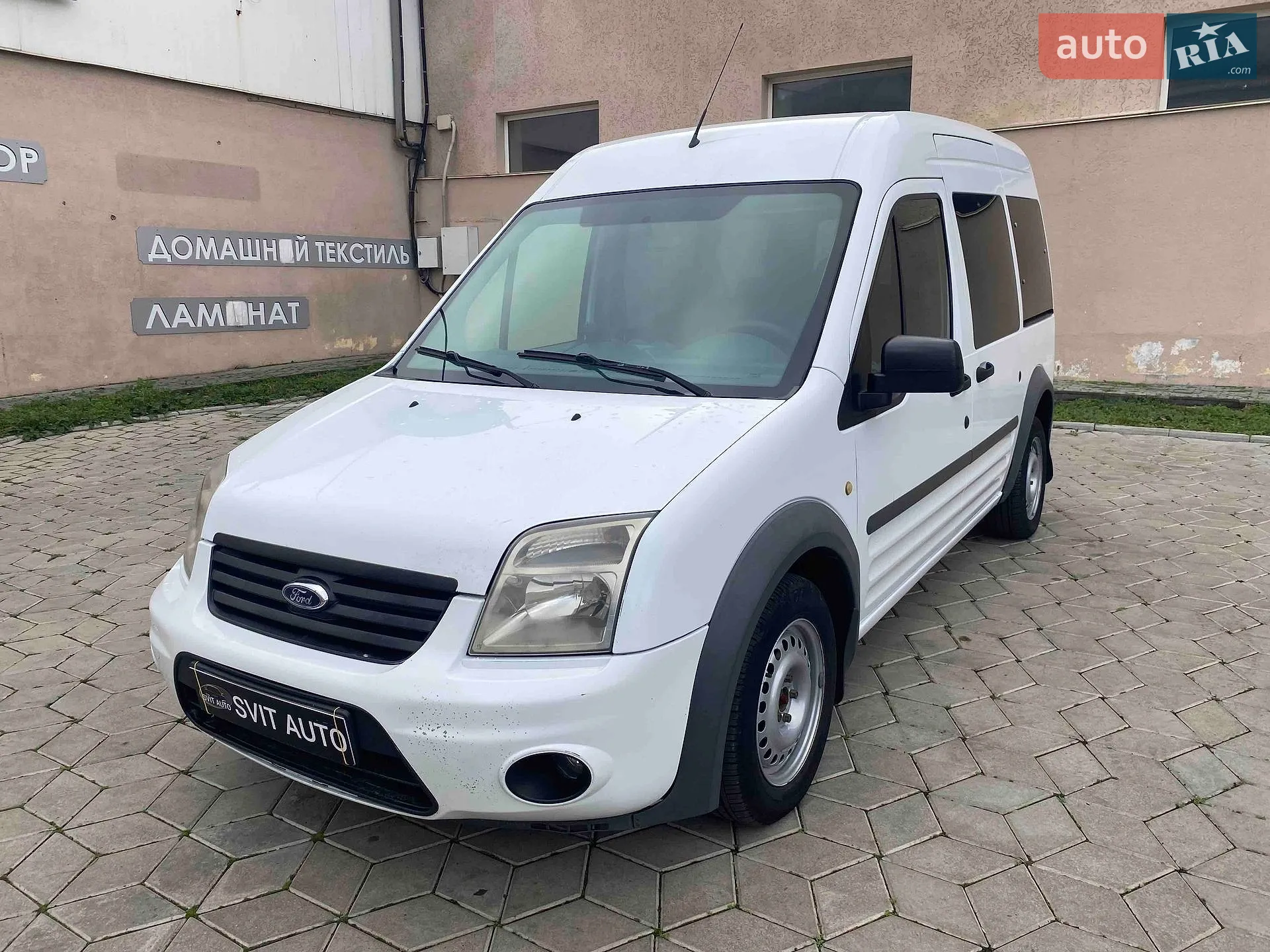 Ford Tourneo Connect, 2012