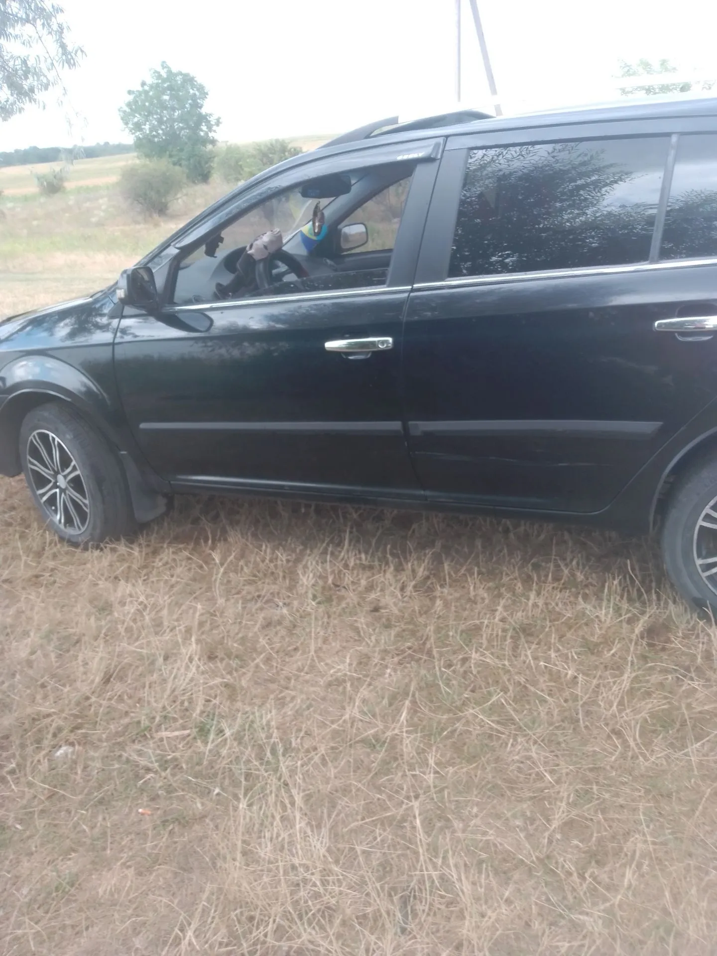 Geely MK Cross, 2012