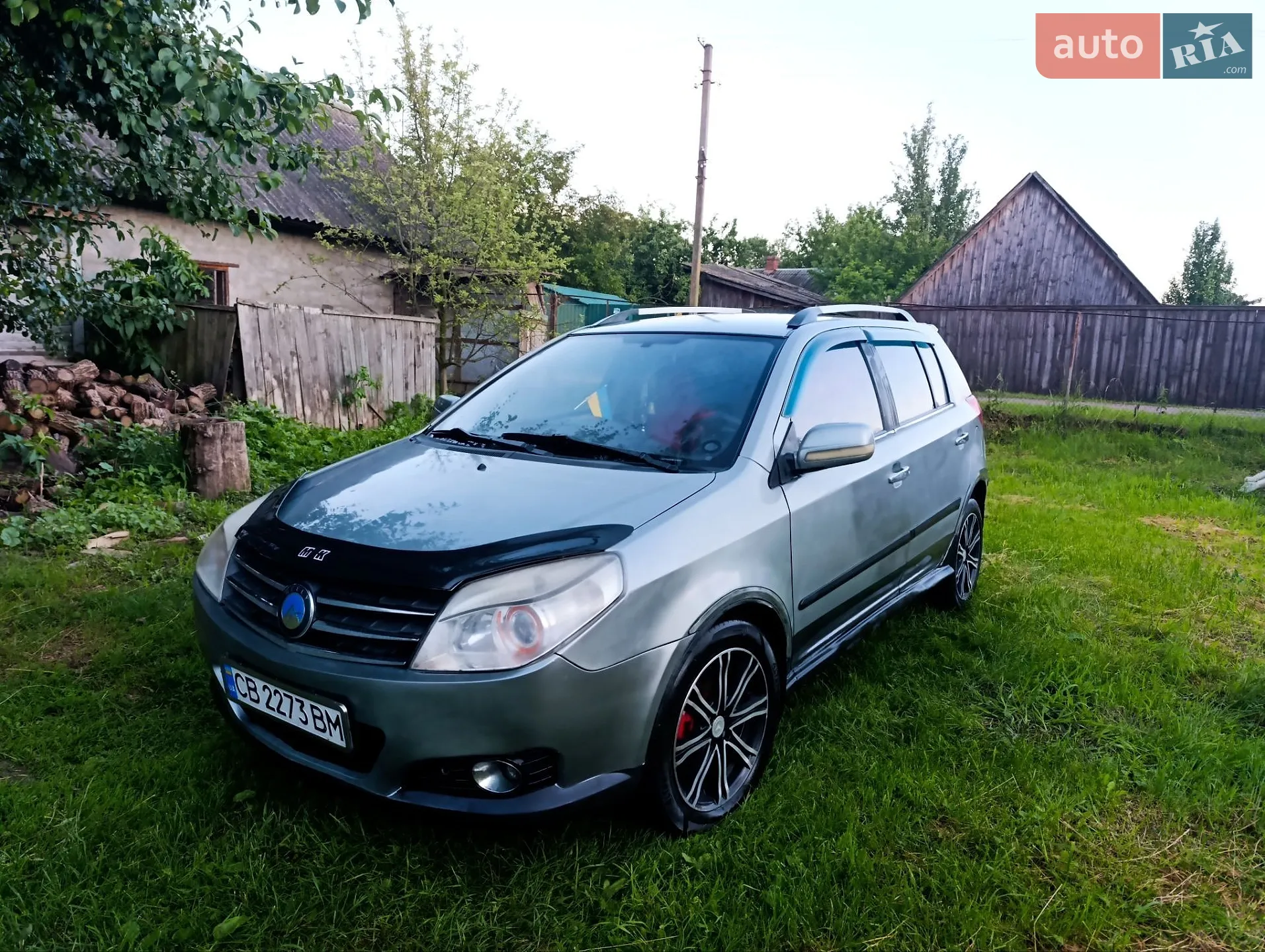 Geely MK Cross, 2014