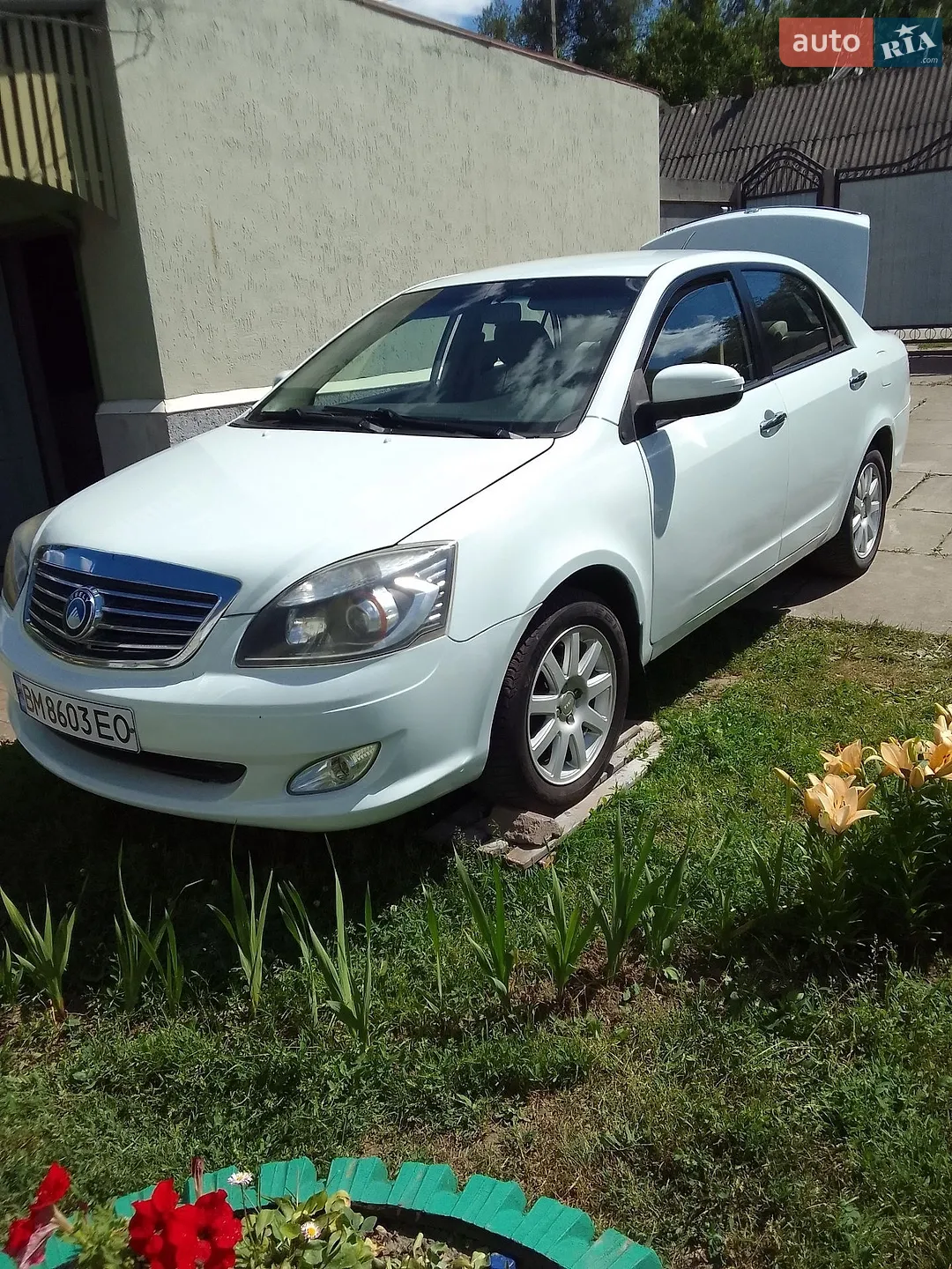 Geely SL, 2011