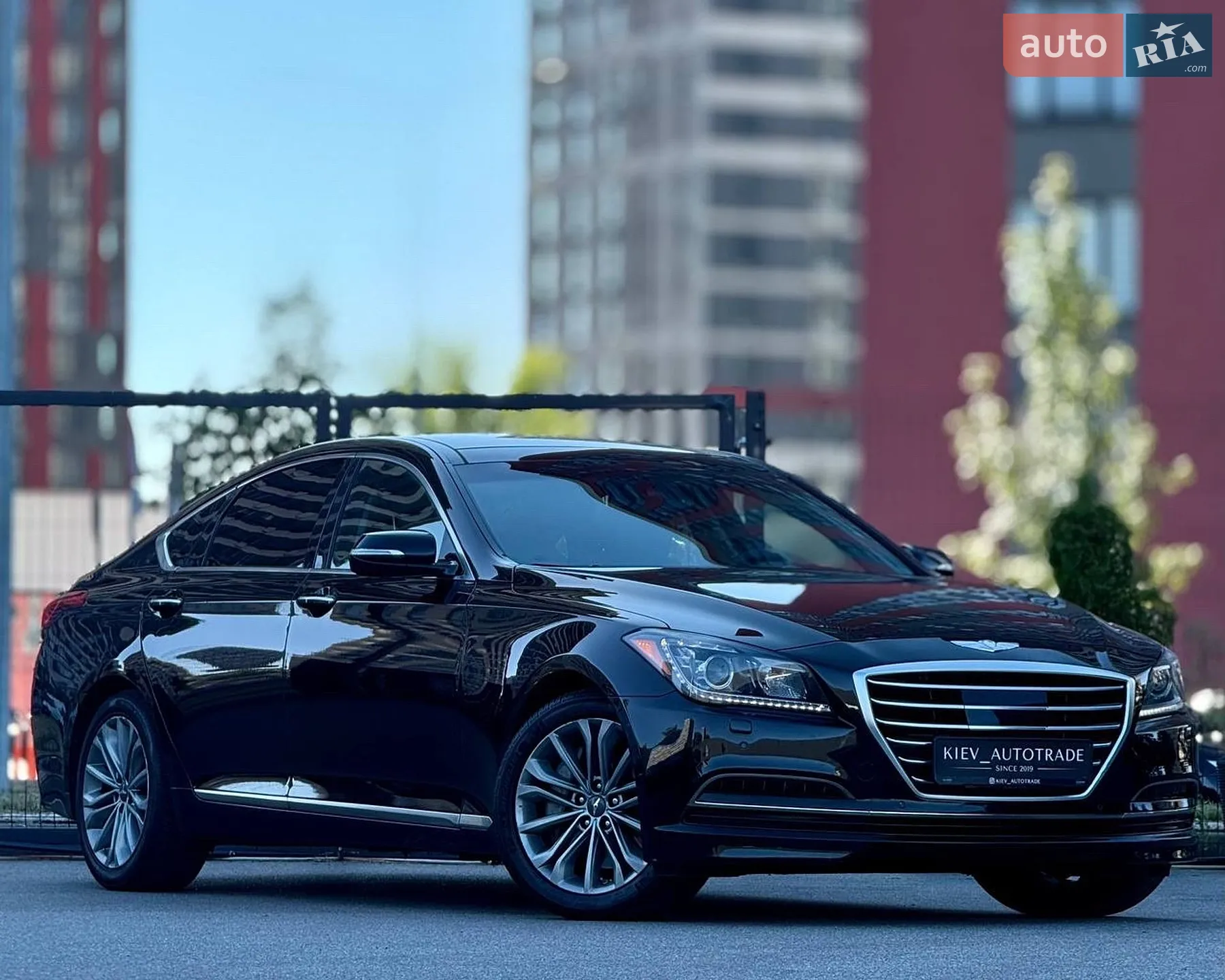 Genesis G80, 2014