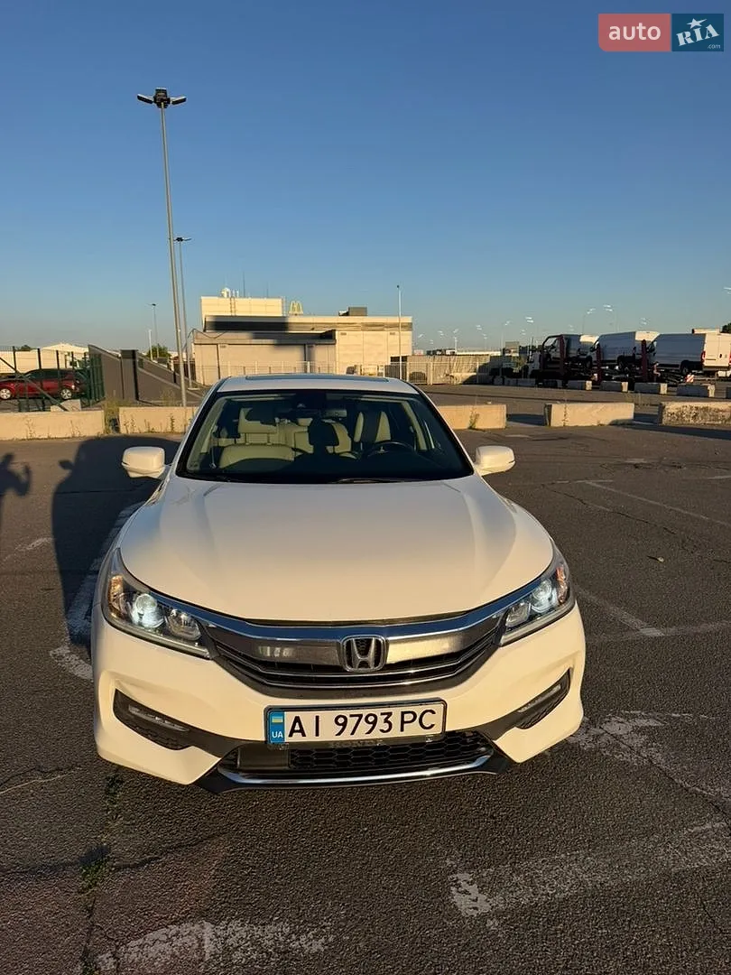 Honda Accord, 2016
