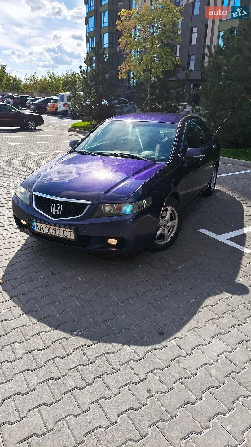 Honda Accord, 2005