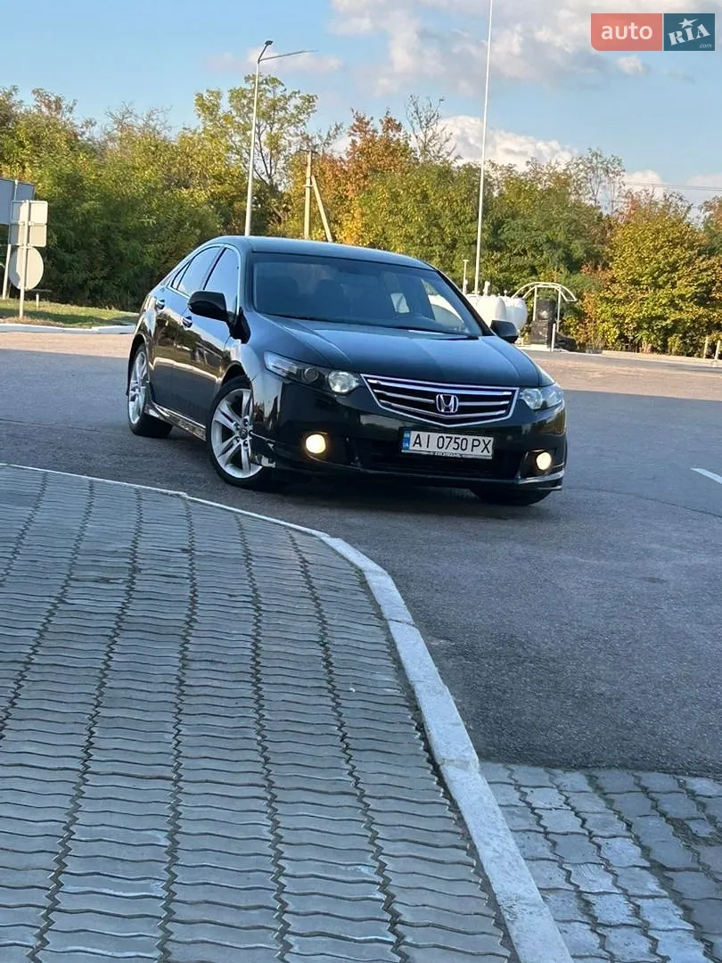 Honda Accord, 2010