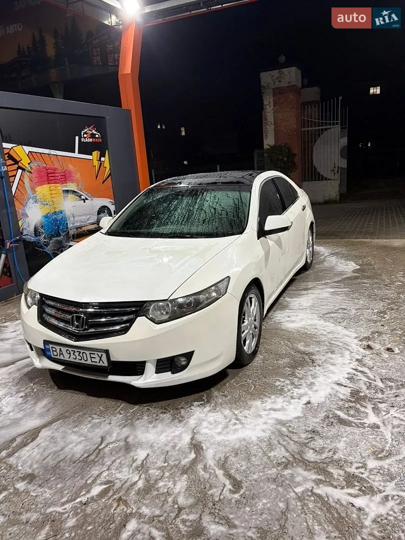 Honda Accord, 2010