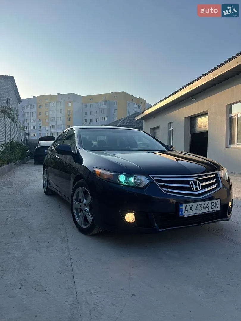 Honda Accord, 2010