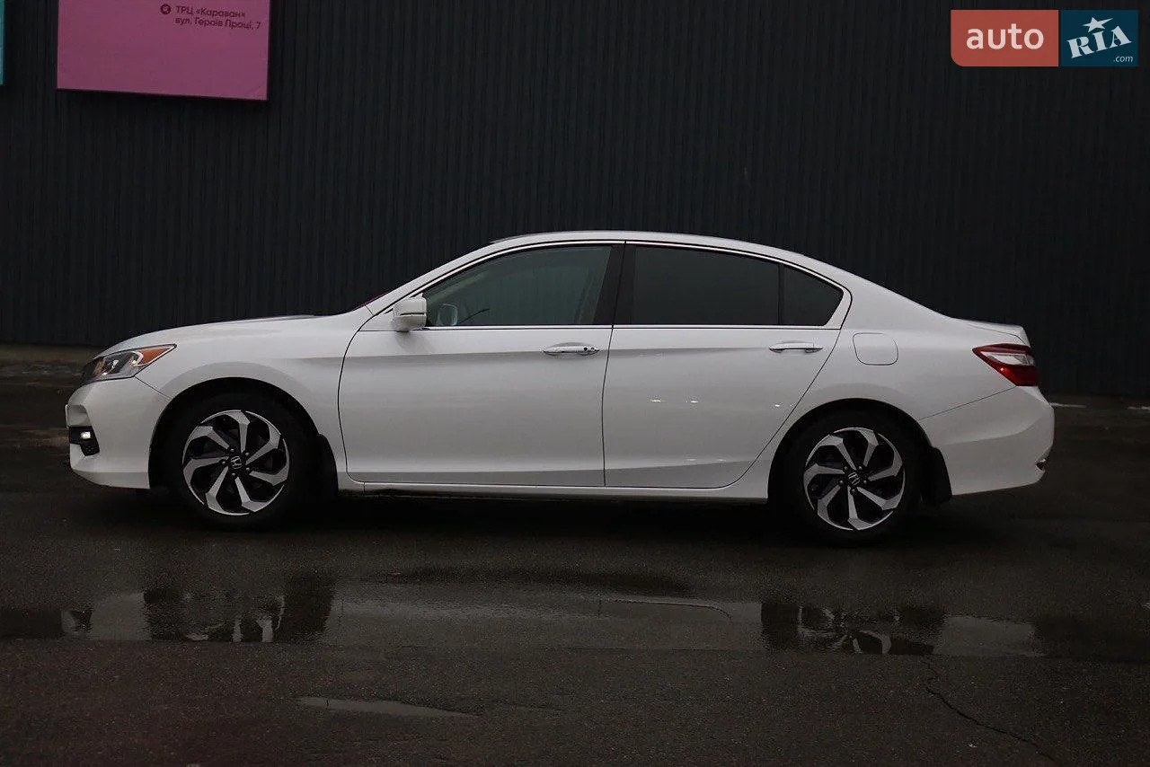 Honda Accord, 2015