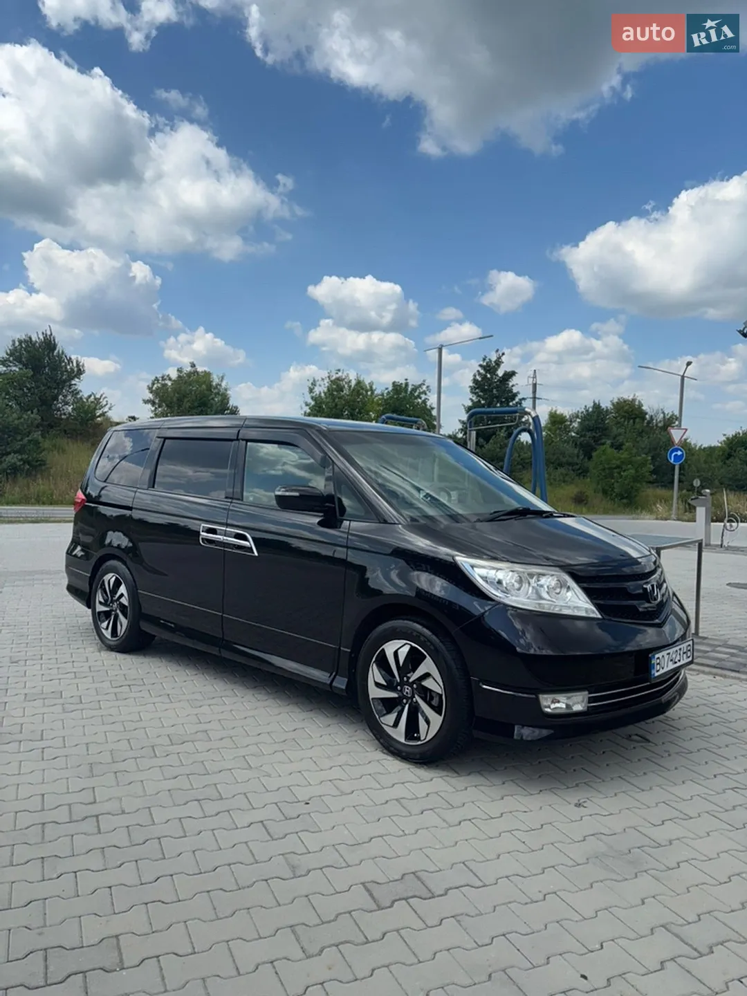 Honda Elysion, 2010