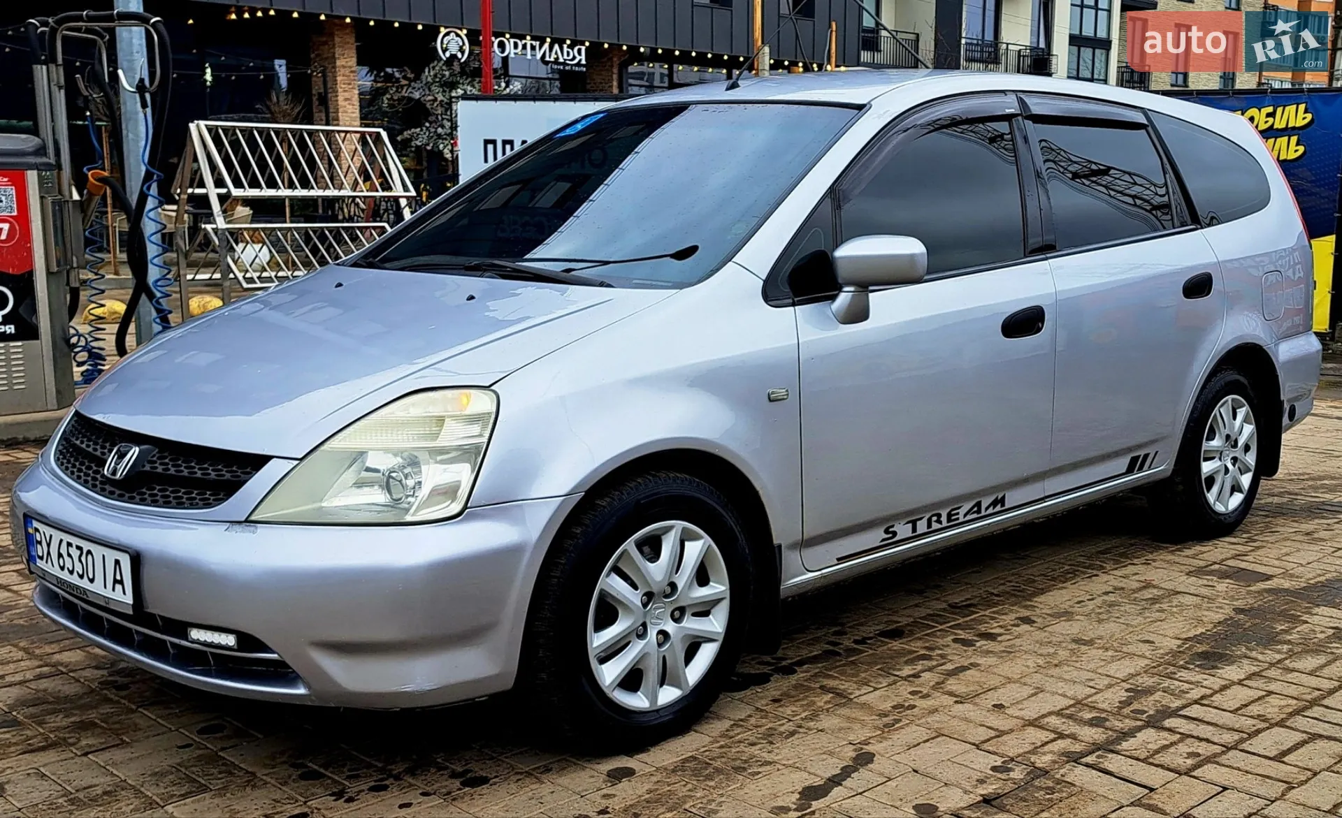 Honda Stream, 2002