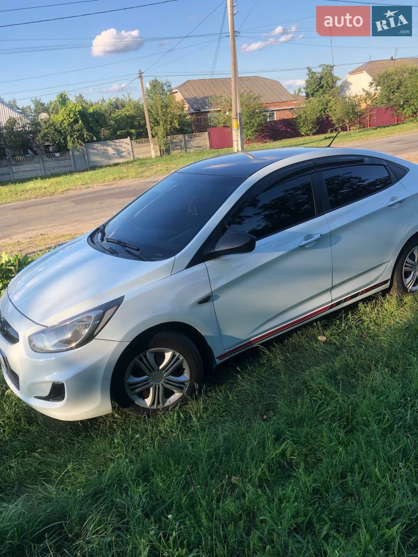 Hyundai Accent, 2012