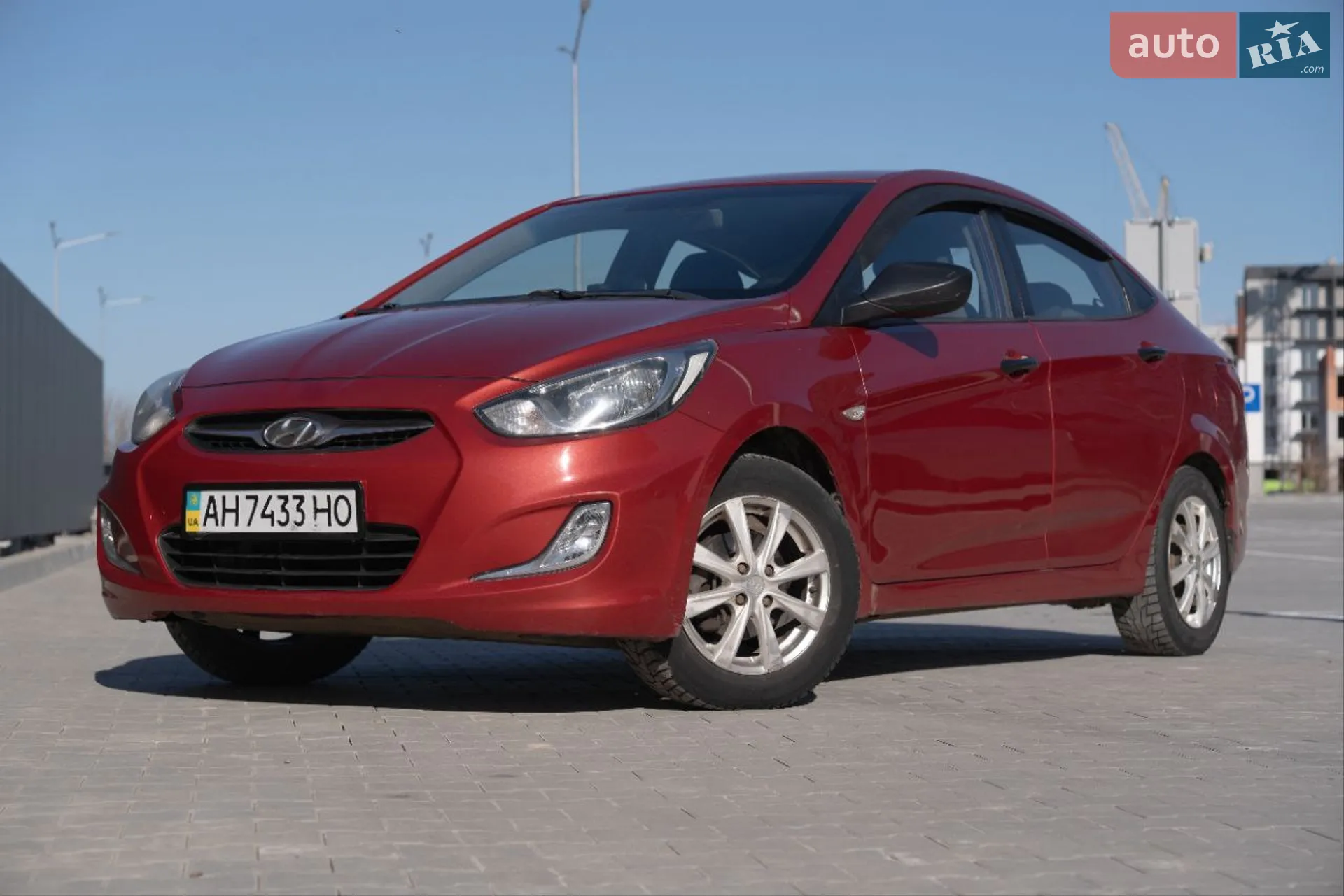 Hyundai Accent, 2011