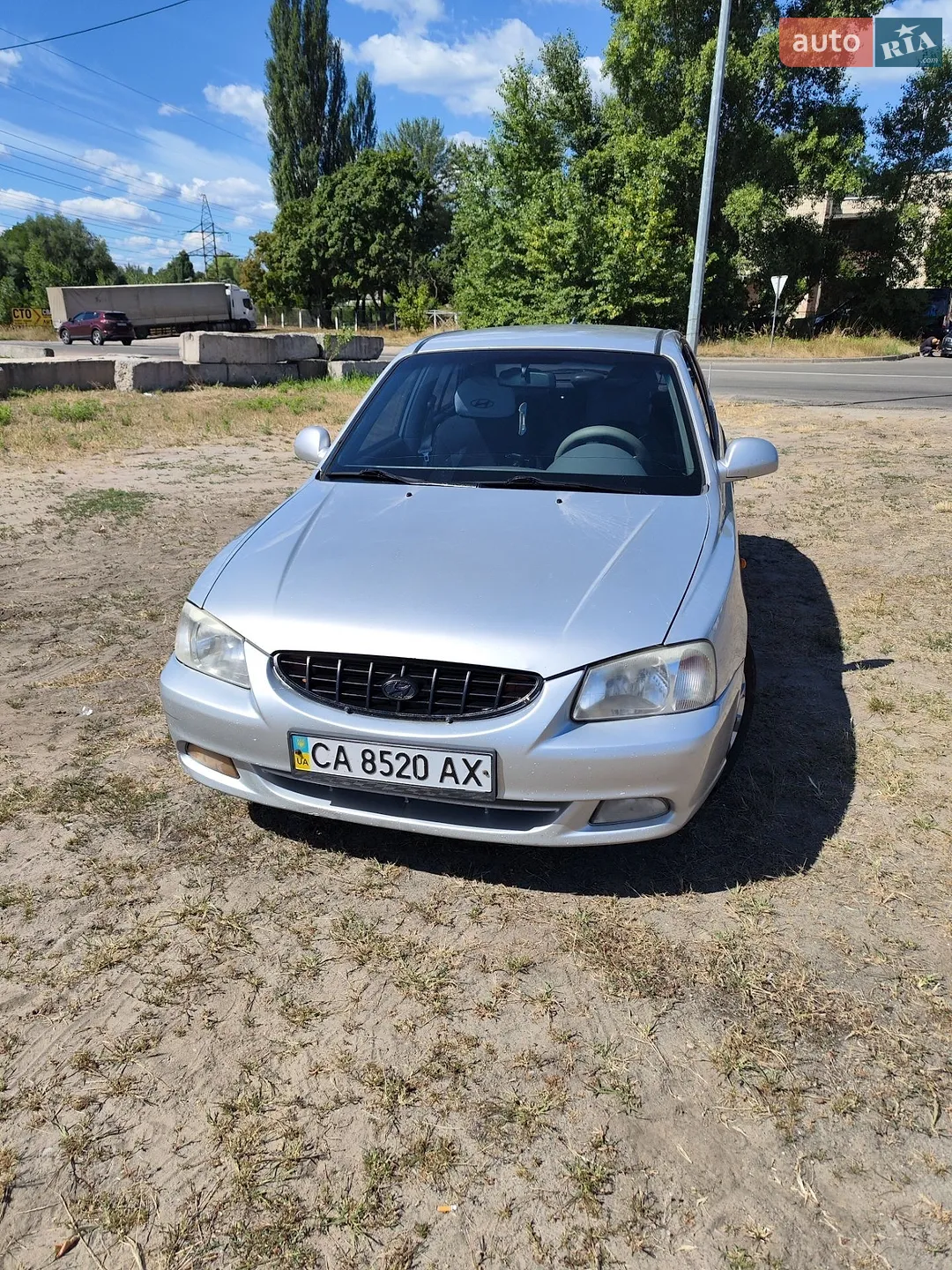 Hyundai Accent, 2002