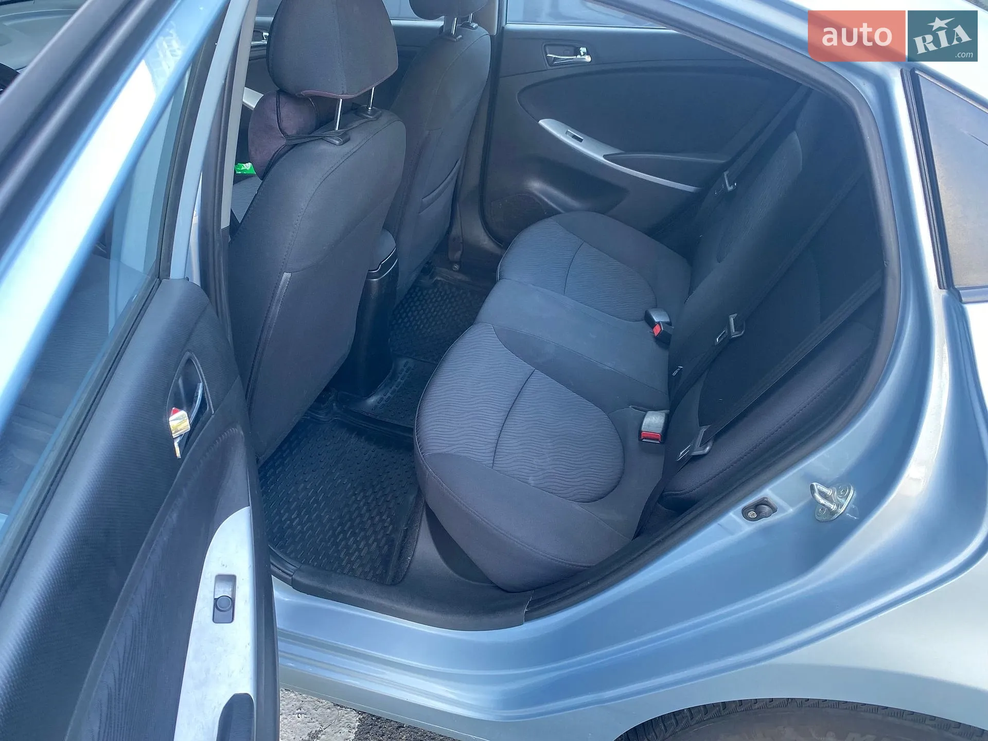 Hyundai Accent, 2012