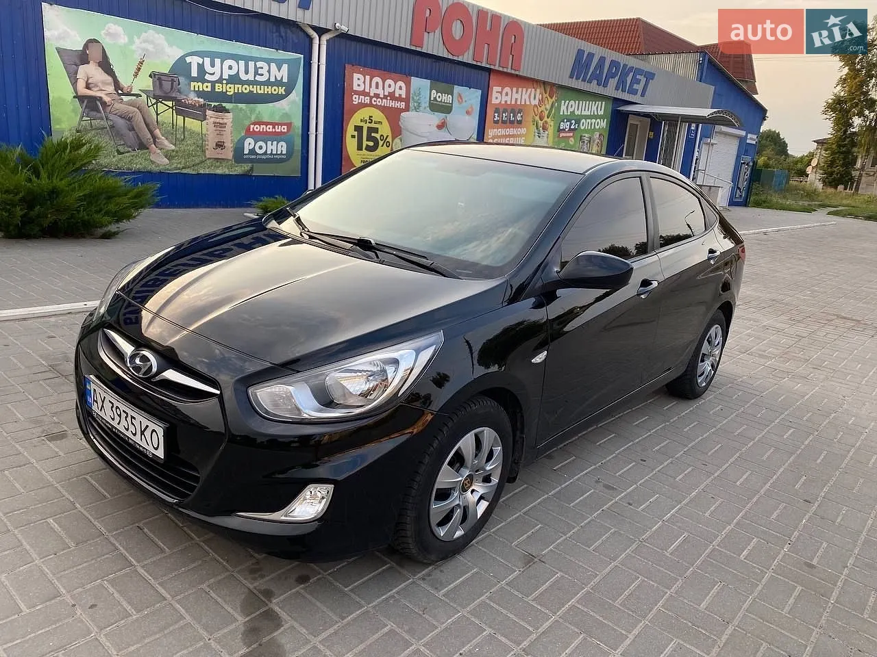 Hyundai Accent, 2011