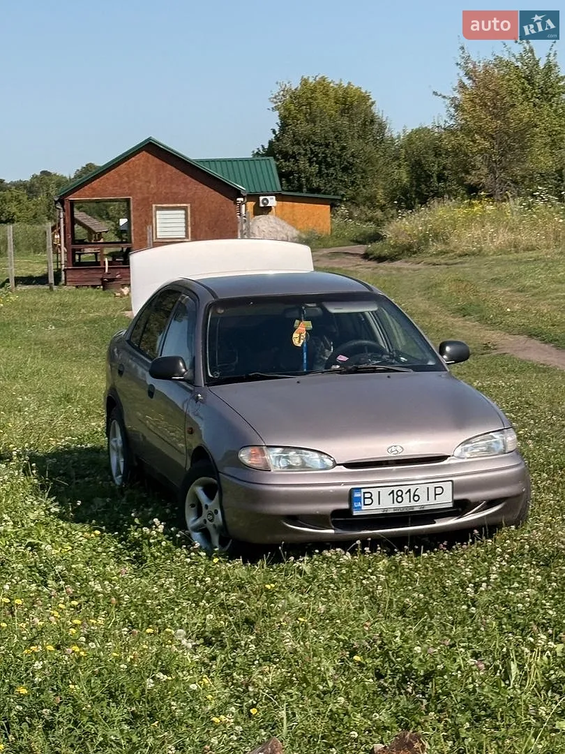 Hyundai Accent, 1995