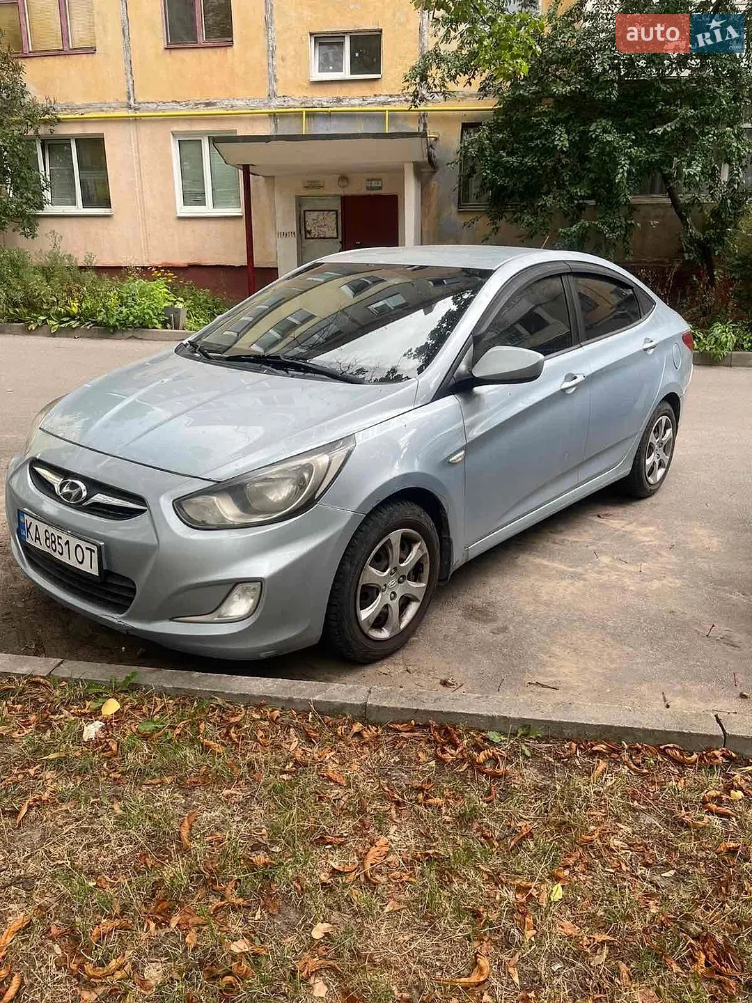 Hyundai Accent, 2011