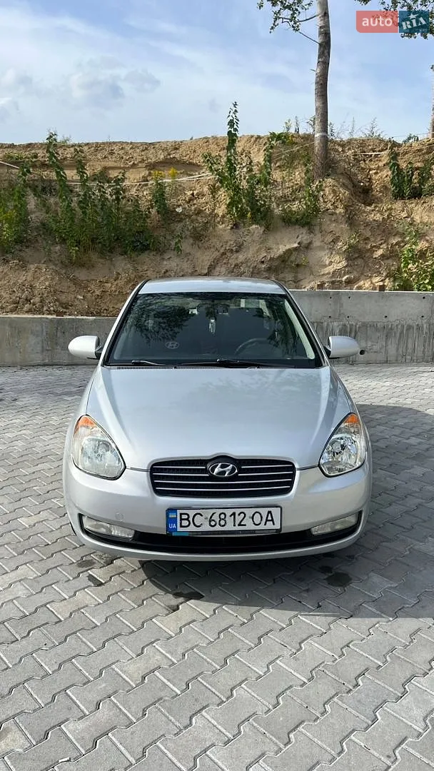 Hyundai Accent, 2008